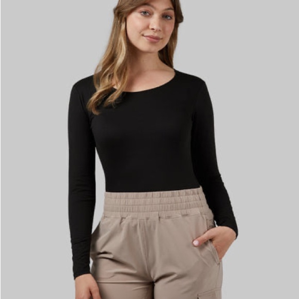 WOMEN'S LIGHTWEIGHT BASELAYER SCOOP TOP